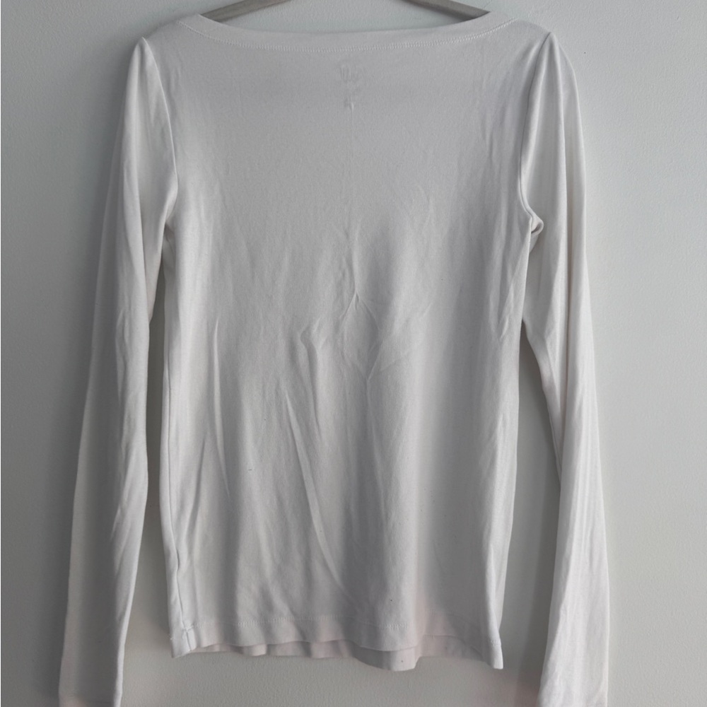 GAP Classic White Long Sleeve Tee- MTall - Picture 3 of 4